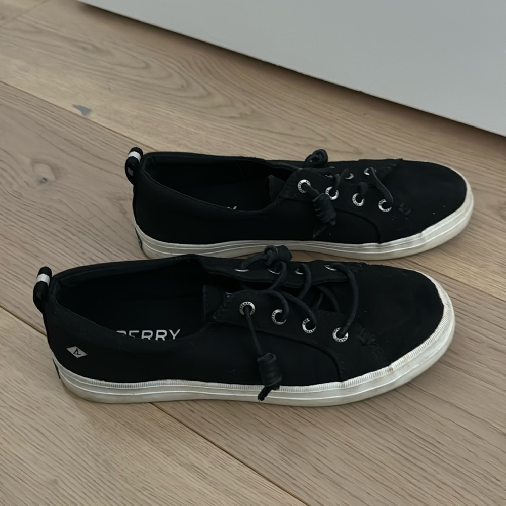 Sperry Women’s Sneakers Size 6.5